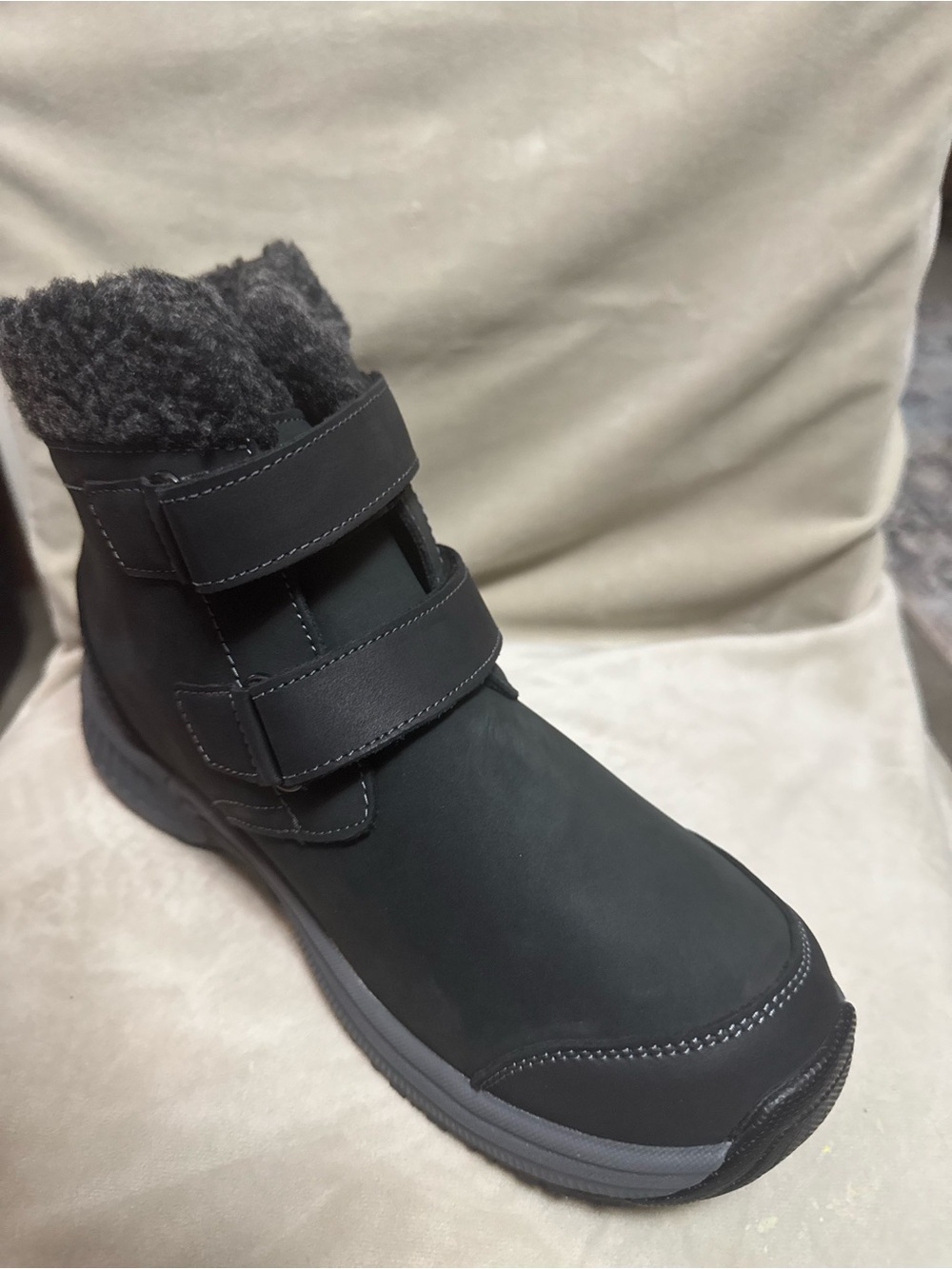 Orthofeet Florence Size 8.5 New in Black